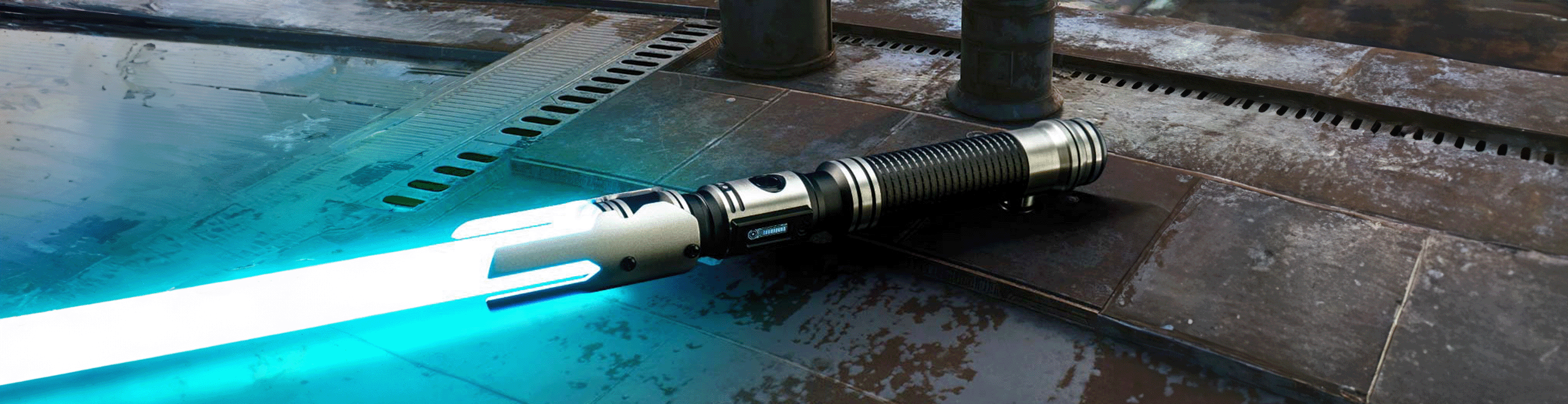 Senza custom lightsaber with Neopixel technology and swappable emitter shrouds