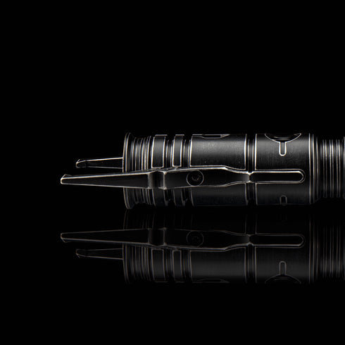 Daemos Neo CFX Saber - Weathered Dark Edition - Sabertrio