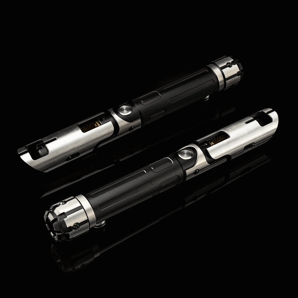 Korvus Neo CFX Saber - Brushed Silver Black - Sabertrio