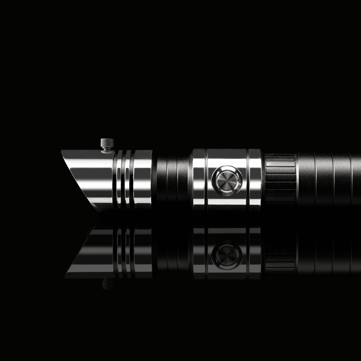 カスタムライトセーバー sabertrio Skylar Sabertrio | Skylar Custom Lightsaber with Unique Grip & Design
