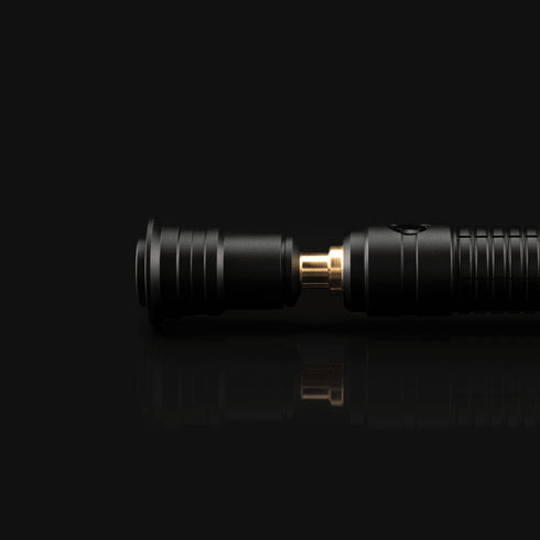 Aeryn Neo CFX Saber - Dark Edition - Sabertrio