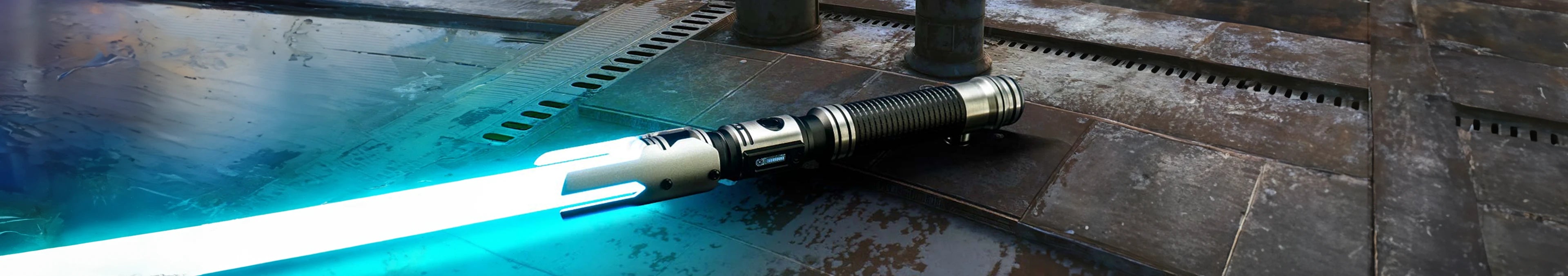 Senza custom lightsaber with Neopixel technology and swappable emitter shrouds