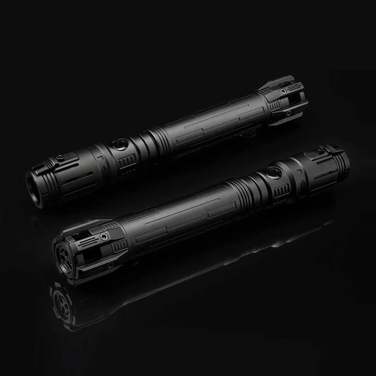 Neo Sologaard Dark Edition – Sabertrio