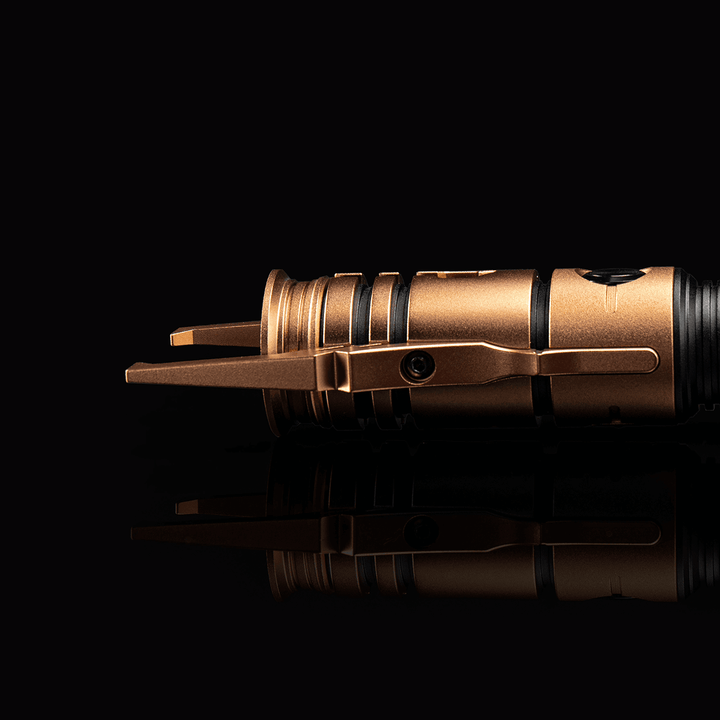 Daemos Neo CFX Saber - Bronzium - Sabertrio